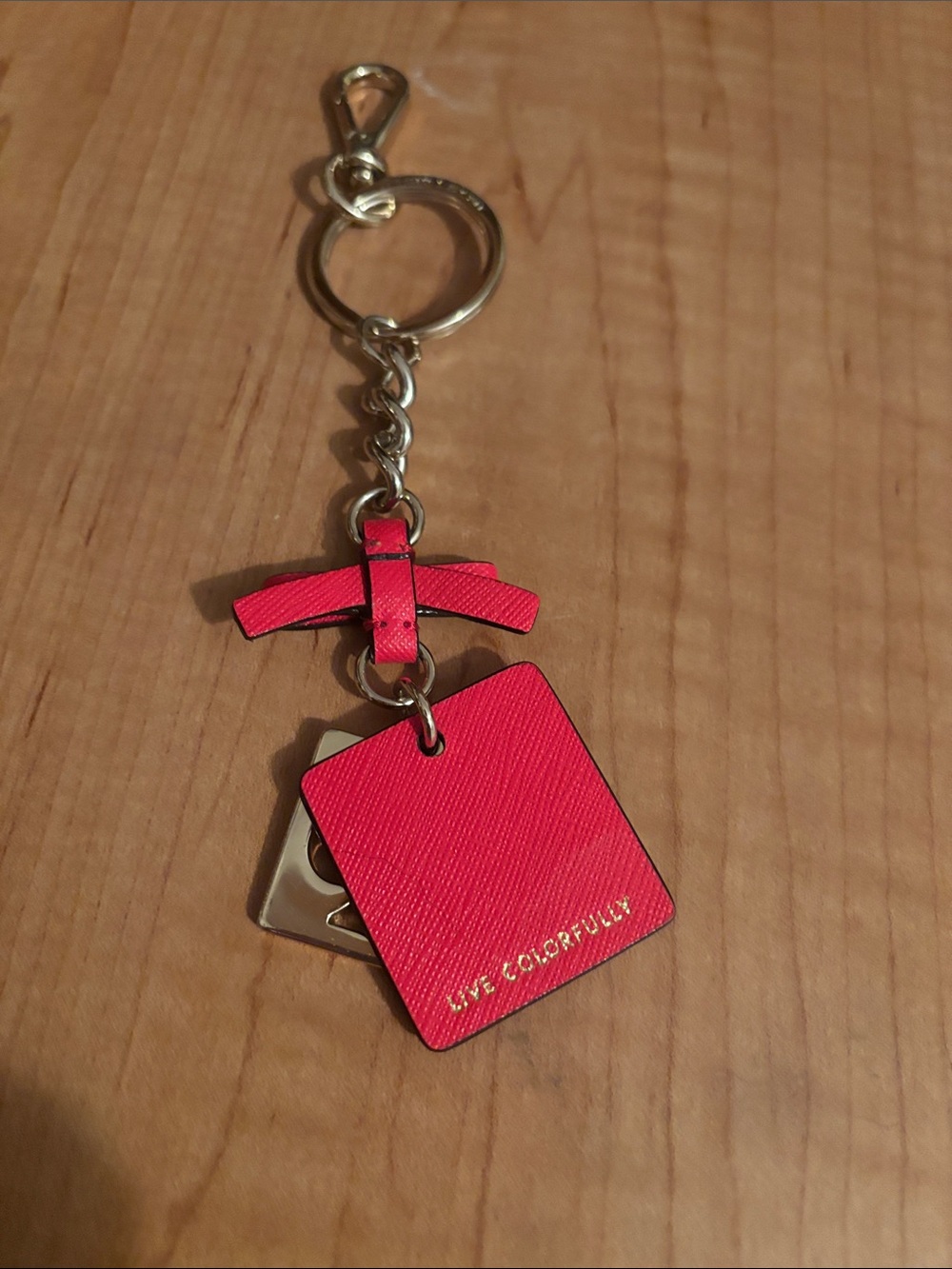 kate spade red and gold spade charm keychain - Picture 2 of 2